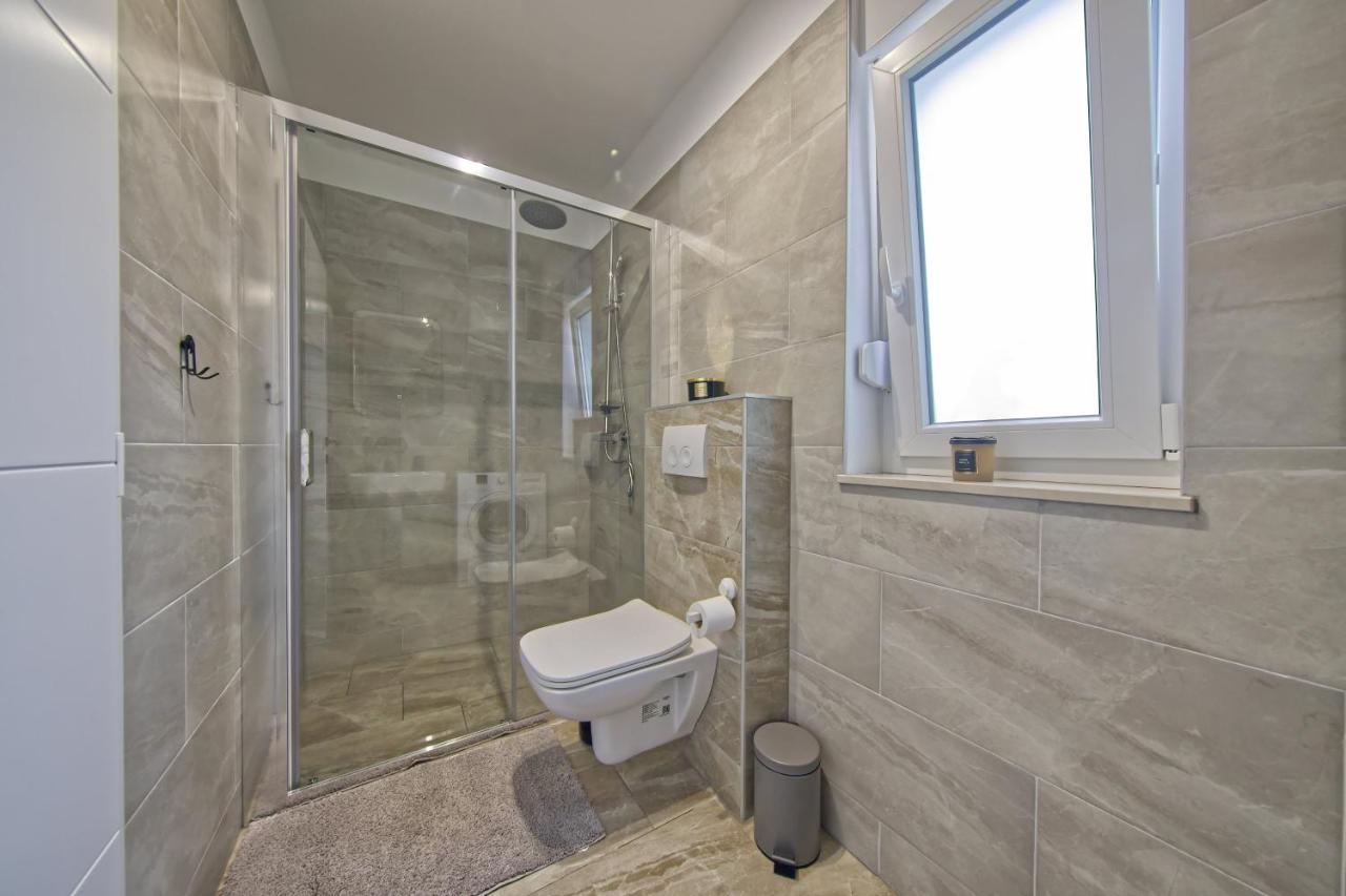 Apartment Ankica Tribunj (Sibenik-Knin)